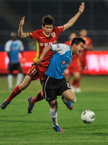 与此同时 与此同时