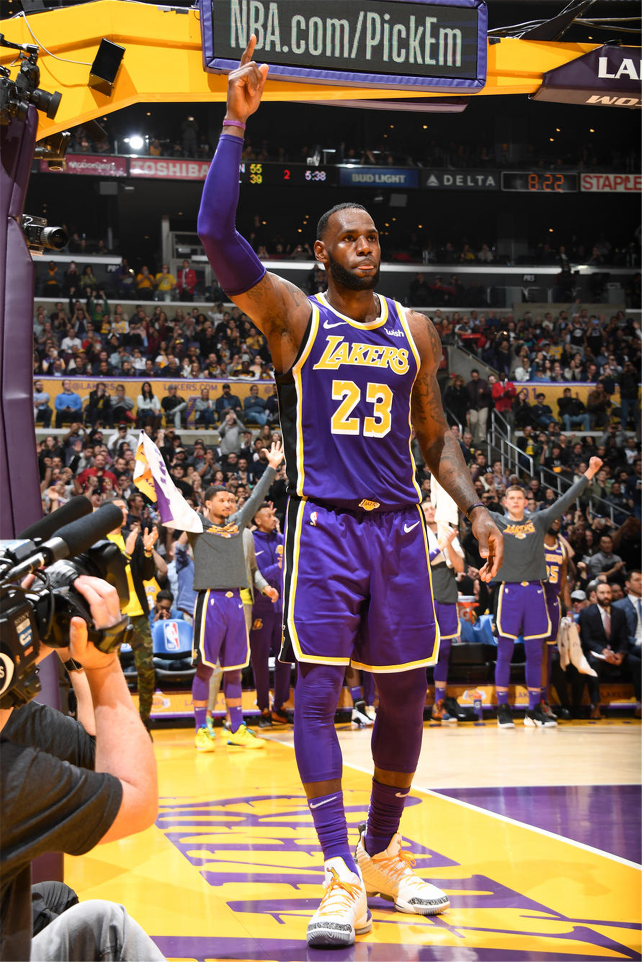 以条款胜过 以条款胜过